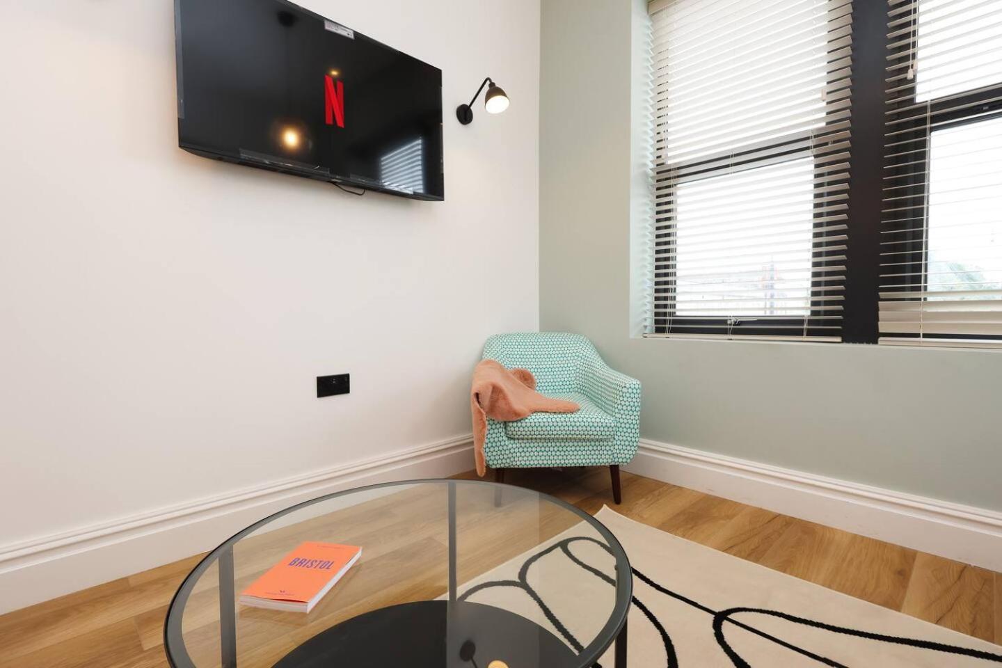 Leilighet Modern Retreat 2br, Sleeps 6, Smart Tv