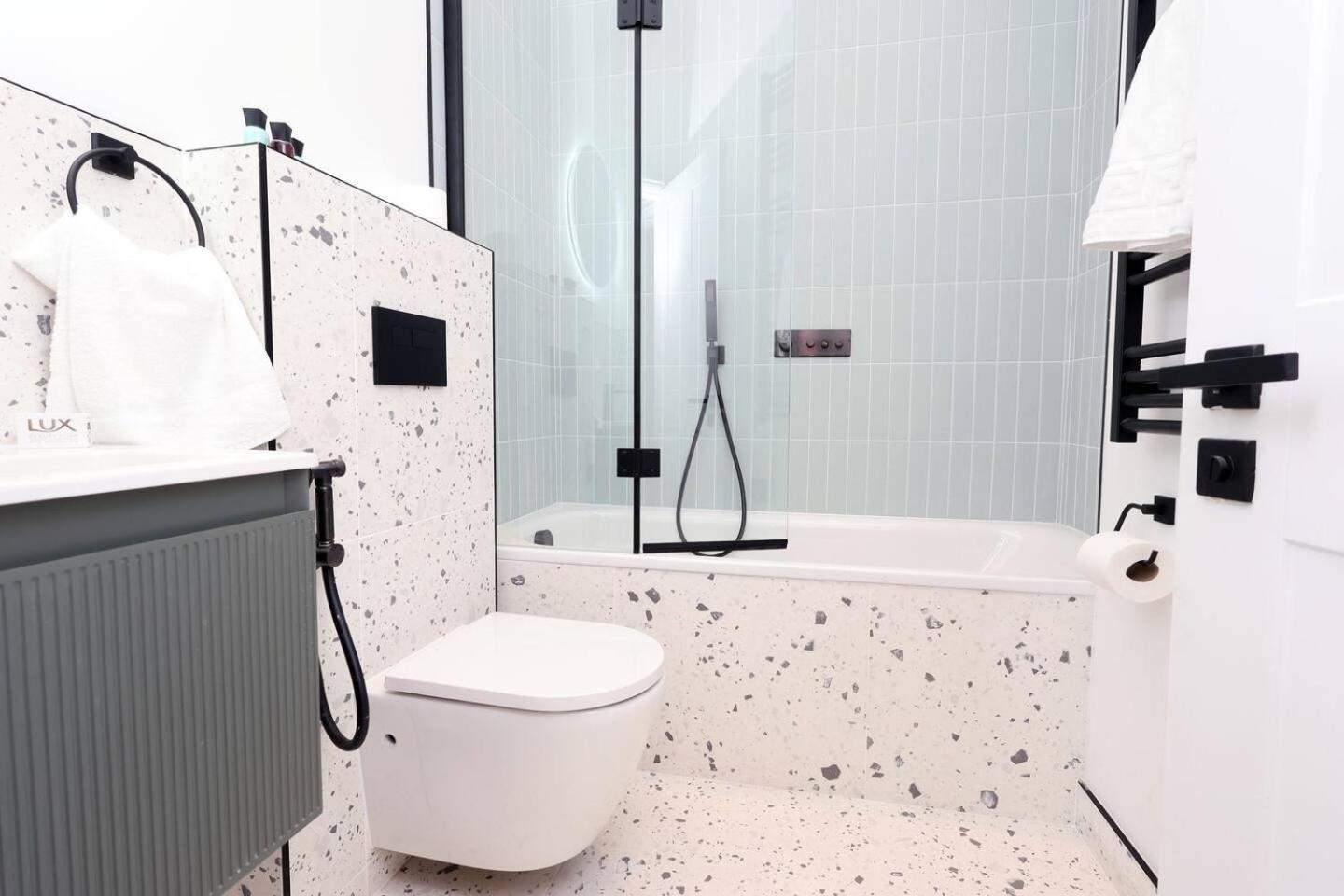 Leilighet Modern Retreat 2br, Sleeps 6, Smart Tv *