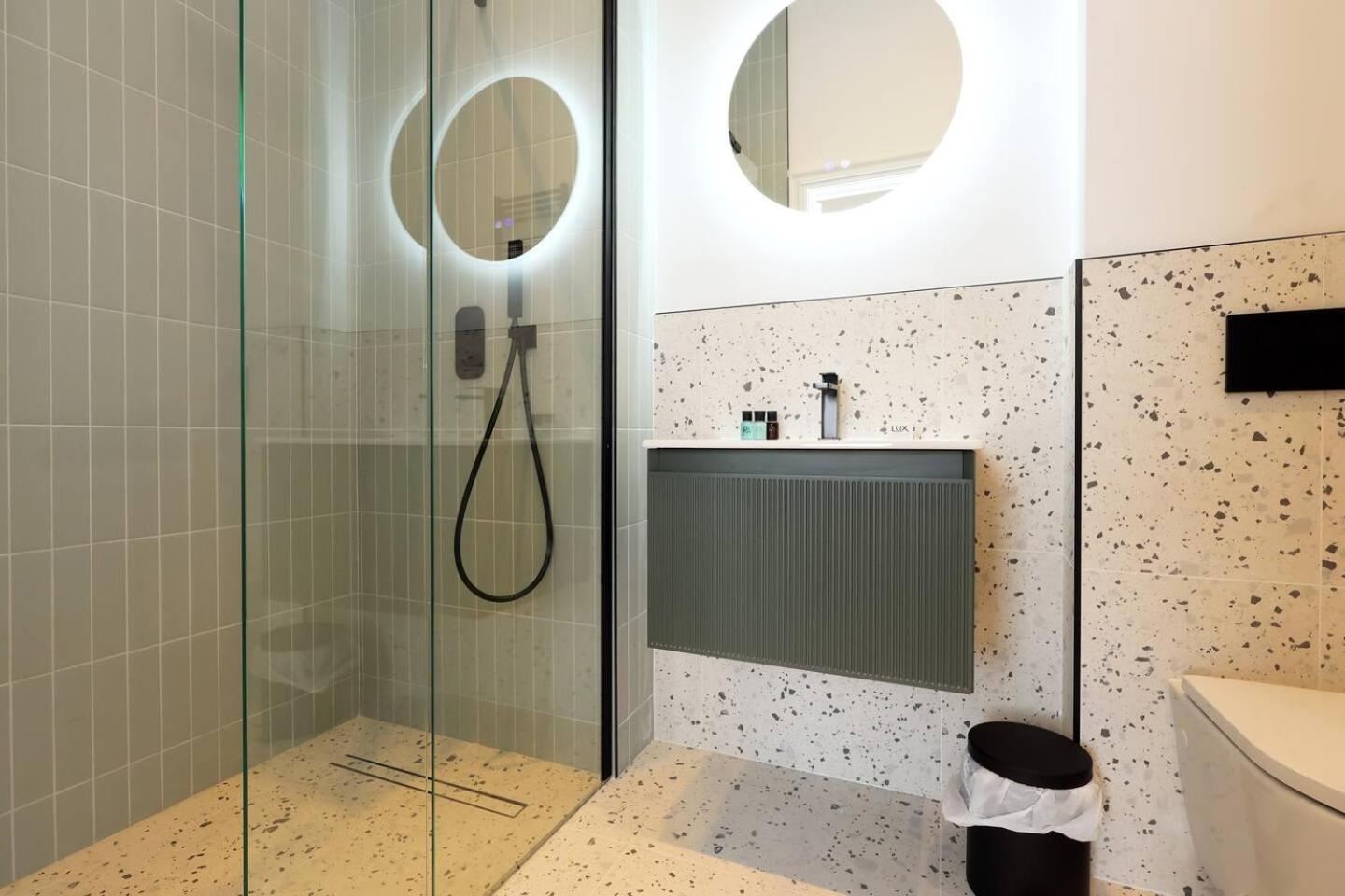 Modern Retreat 2br, Sleeps 6, Smart Tv Leilighet Bristol