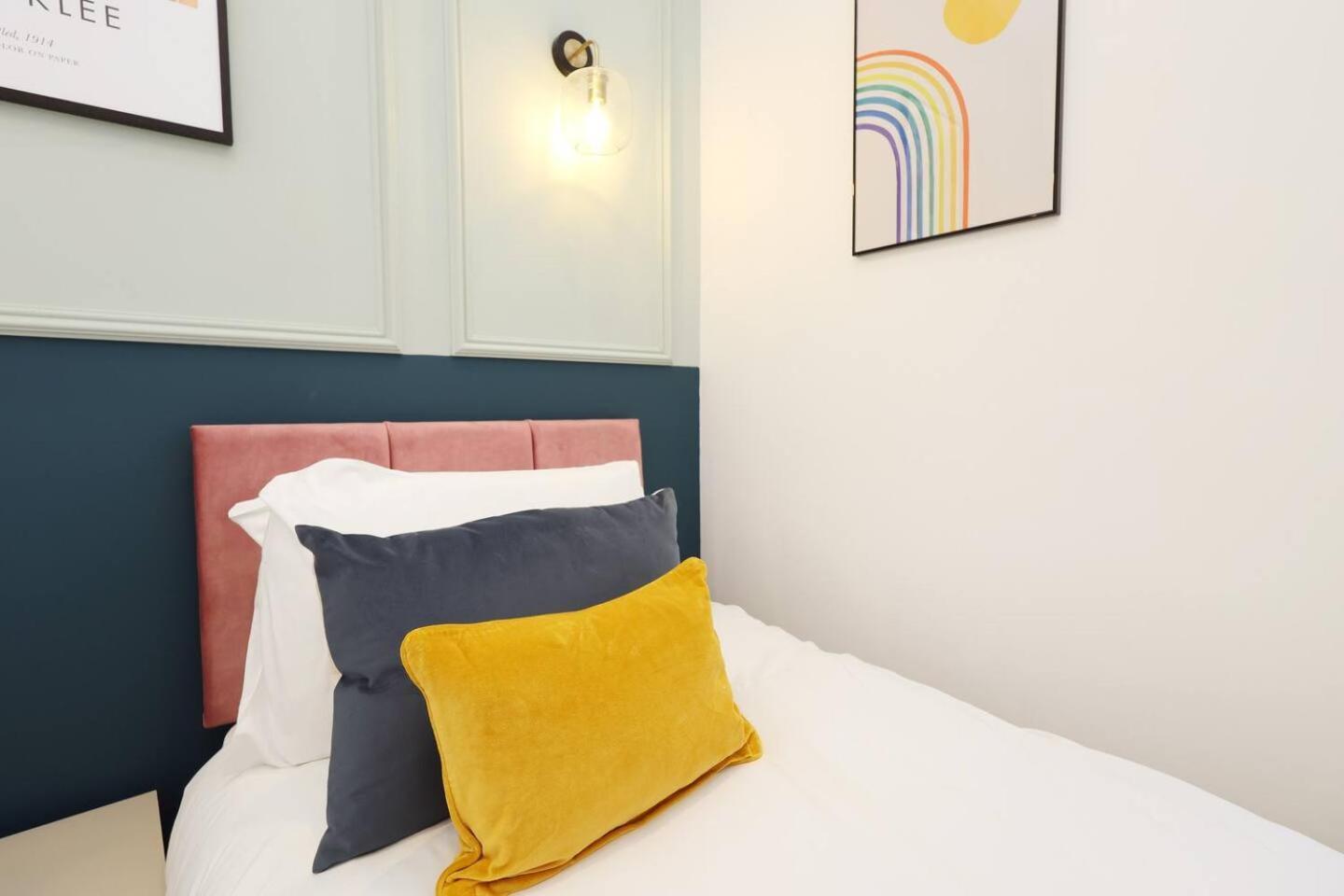 Modern Retreat 2br, Sleeps 6, Smart Tv Leilighet